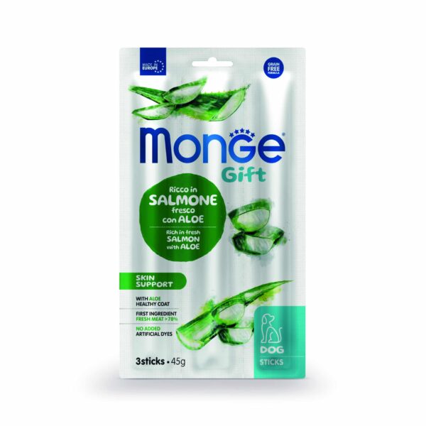Monge - monge – gift skin support – лакомство за кучета стикове със сьомга и алое вера за здрави кожа и козина, без зърнени култури 45 гр