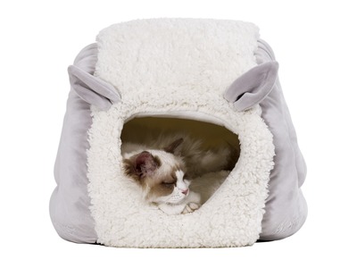M-PETS_DOLLY ECO_Grey1 M-pets – dolly grey – пухкаво легло хралупа за котка в сиво