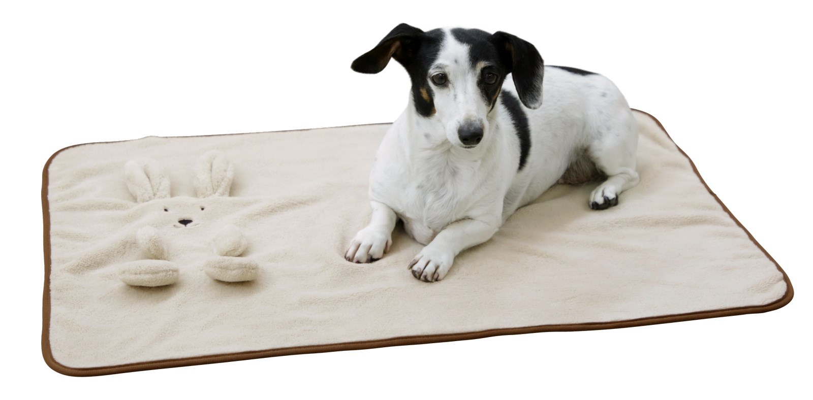 meko-odealo-za-kuche-s-formata-na-zaiche-razganato-kerbl Кученце върху меко флийс одеяло kerbl puppy blanket bunny